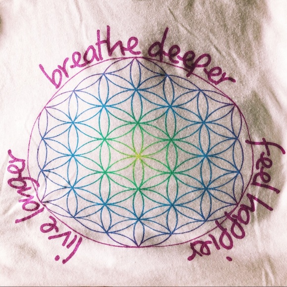 “breathe deeper feel happier live longer” tank top - Picture 2 of 3